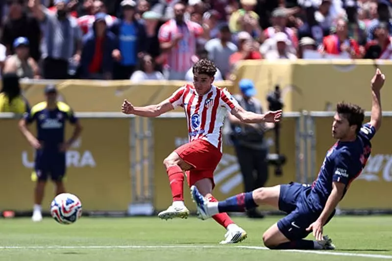 VAR" يحرم ألفاريز من هدفه الثالث في كأس العالم للأندية